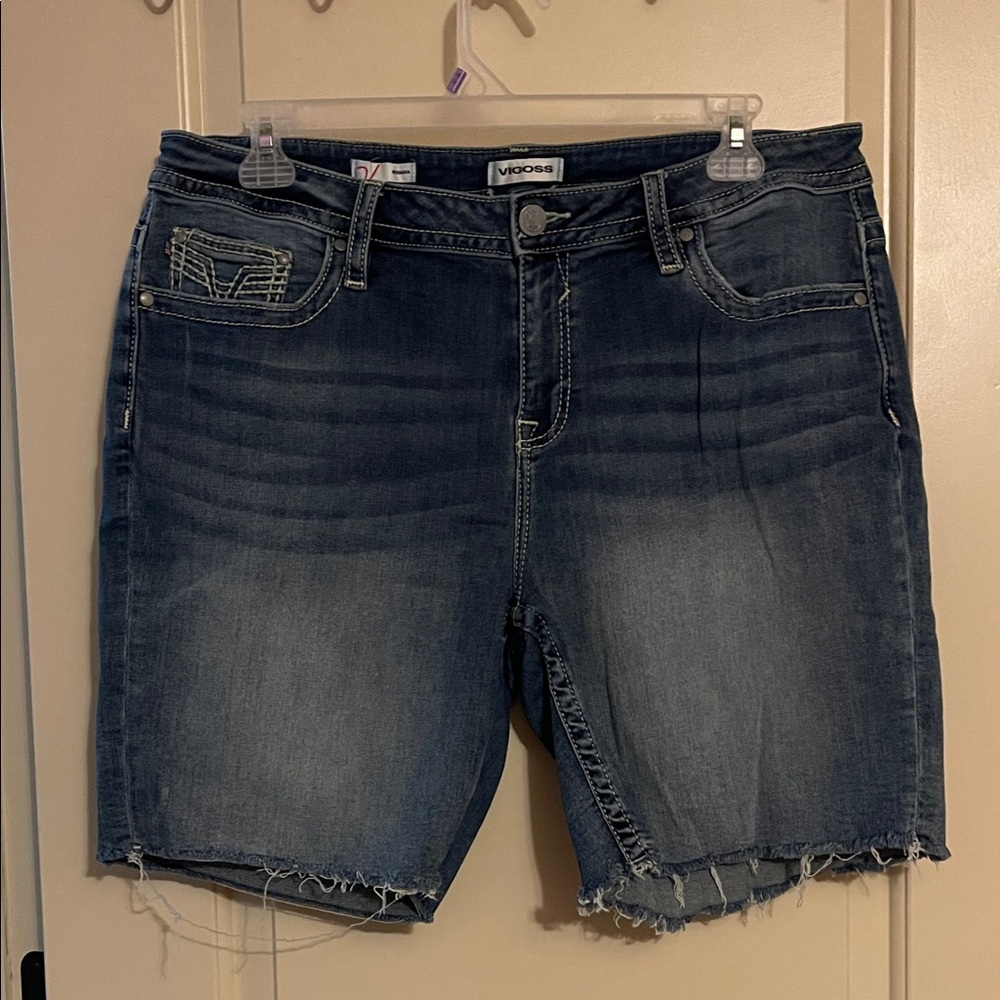 Vigoss Indigo Denim Bermuda Shorts with Red Accent
